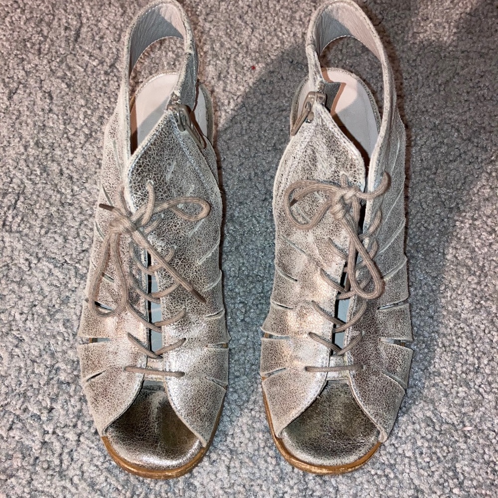 Paul Green Heels